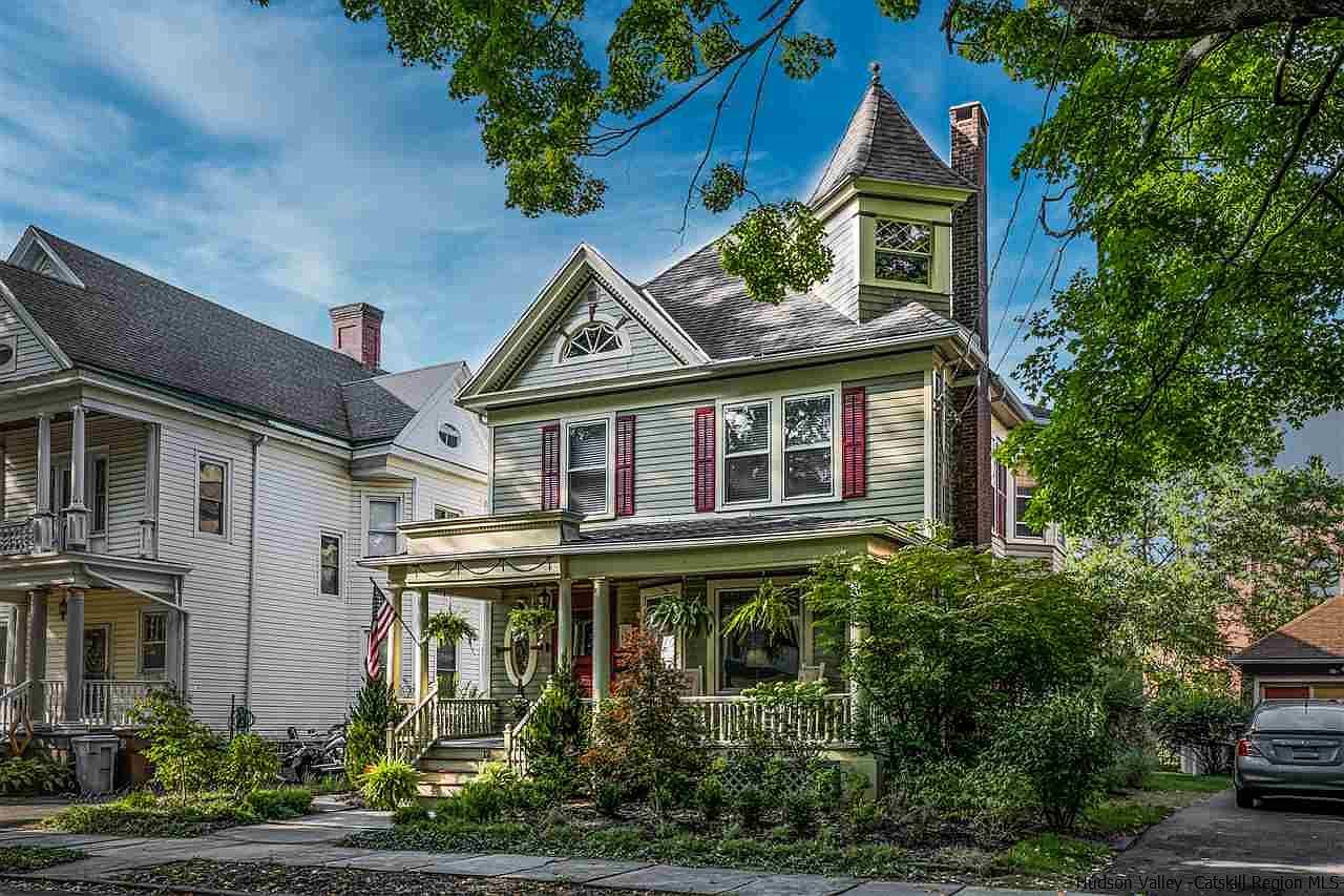 5 houses for sale in Kingston, NY, a diverse town in the Hudson Valley