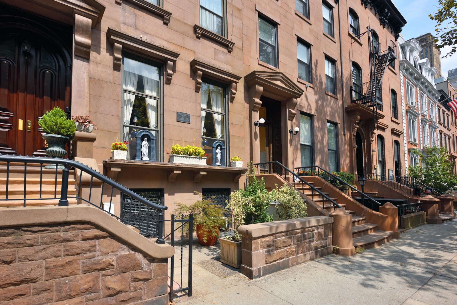 How To Tell If A NYC Basement Apartment Is A Legal Rental