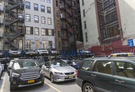 New York, Manhattan, parking stock pho